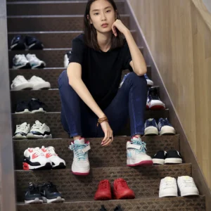 Woman's Sneakers